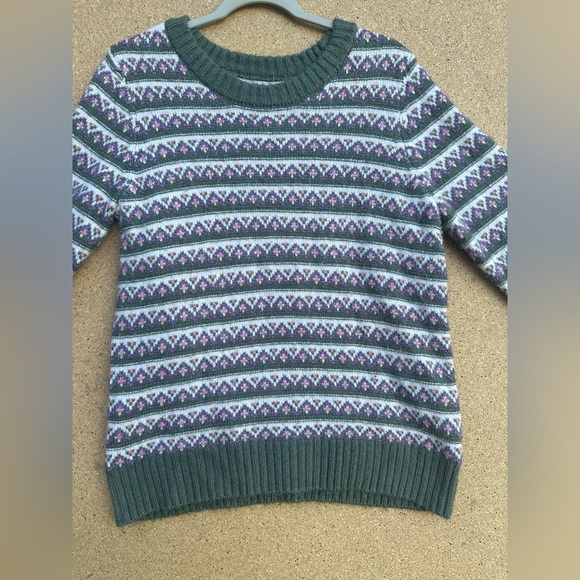 Croft & Barrow Green and Purple Crewneck Sweater Size Medium - Picture 1 of 8